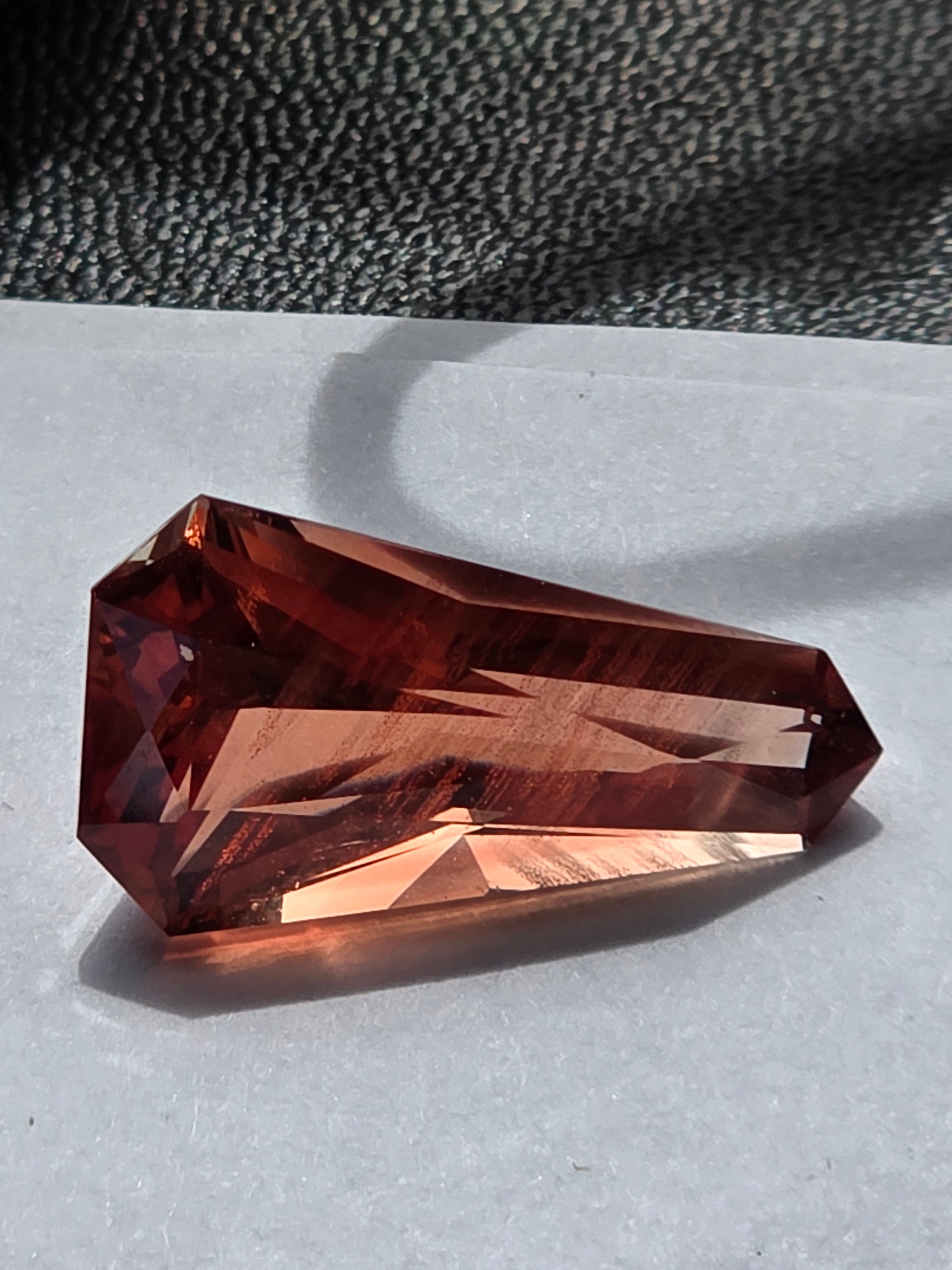 Oregon Sunstone Kite 7.7 ct Fire Orange/Red 11×20 a12